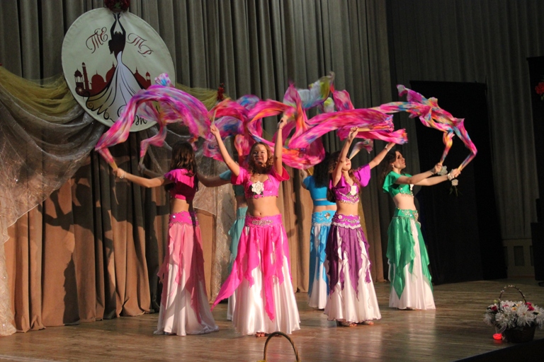 Группа Джанэт14-летие Театра восточного танца Аль-Джана
